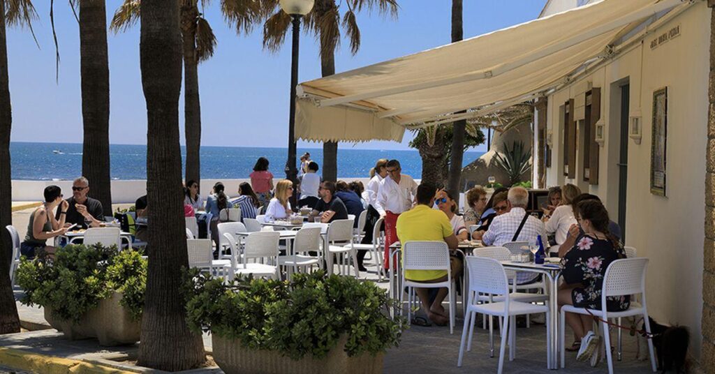 Qué hacer después de un día de playa en Rota: planes, restaurantes y actividades